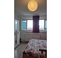 Helle 2-Zimmer Wohnung mit Aufzug in Dresden Johannstadt-Süd