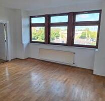 5 Zimmer Wohnung - 850,00 EUR Kaltmiete, in Halle (Saale) (PLZ: 06132) Silberhöhe