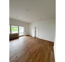 2-Zimmer Dachgeschosswohnung Nordstadt mit Balkon und EBK - Tuttlingen
