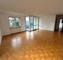 sonnige ruhige 3,5 Zimmer Wohnung in Aldingen