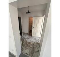 Kernsanierte 2-Zimmer Wohnung 1.OG ErleBuer - Gelsenkirchen