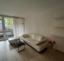 möblierte 2 Zimmer Wohnung Möbel inkl. Tiefgaragenstellplatz - Düsseldorf Niederkassel