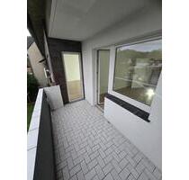 Sanierte 3,5 Zimmer Wohnung mit Balkon in Königshardt - Göste WC - Oberhausen Schmachtendorf