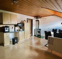3,5 Zimmer DG-Wohnung in HOHENLINDEN - Lkr. Ebersberg Erding
