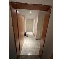 2-Zimmer Wohnung - 900,00 EUR Kaltmiete, ca.  65,00 m² in Neuenburg am Rhein (PLZ: 79395)