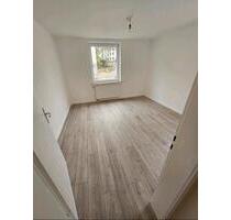 2 Zimmer - Wohnung im EG, nähe Bismarckstraße - Solingen Burg
