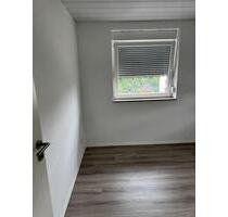 3 Zimmer Wohnung *Kernsaniert* - 950,00 EUR Kaltmiete, ca.  68,00 m² in Schwäbisch Hall (PLZ: 74523)