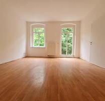 ***FÜR PFLEGEBEDÜRFTIGE*** 2 Zimmer mit Bad - Gera