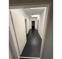 Moderne 2 Zimmer Erdgeschosswohnung mit Einbauküche - Bad Oeynhausen