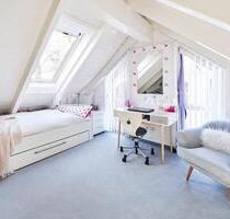 Zimmer in WG- Luxuswohnung an Nachmieter (kalt EUR 525) - Gröbenzell