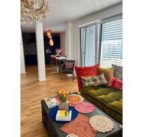 Vollmöblierte 2,5-Zimmer Luxuswohnung - Bergisch Gladbach
