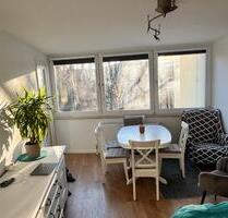 1 Zimmer für eine Max 2 Personen sehr groß in WG - München Berg am Laim