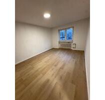 neu renoviertes Studenten-WG-Zimmer mit XL Balkon - Köln Kalk