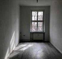 WG geeignet!!! Großzügige 3 Zimmer Wohnung! - Bernburg (Saale)