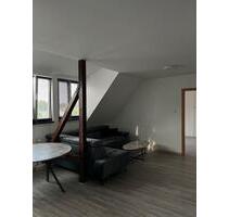 Helle 2-Zimmer Dachgeschosswohnung in Mainz-Weisenau