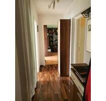 3 Zimmer Wohnung, möbliertteilmöbliert, Keller, Dachboden, zentr - Hof Neuhof