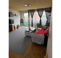 Helle 3 Zimmer Wohnung mit Südbalkon in AB-Schweinheim zu verm. - Aschaffenburg Gailbach