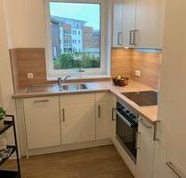 Helle 2 Zimmer Wohnung Fahrstuhl 2 Balkone Zentrum v. Trittau