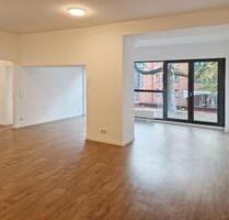 Großzügige 3 Zimmer Wohnung mit ausgefallener Terrasse in Bad Godesberg - Bonn