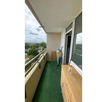 WG Wohnung 295 Euro kalt und 450 warm - Schweinfurt Bellevue
