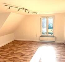 Schöne helle 3 Zimmer Wohnung mit Garten zu Vermieten - Bergatreute