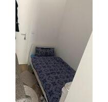 WG Zimmer in Nied - 640,00 EUR Kaltmiete, in Frankfurt am Main (PLZ: 65934) Nied