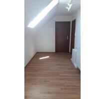 Renovierte 1x Zimmer Wohnung - 300,00 EUR Kaltmiete, ca.  40,00 m² in Obernkirchen (PLZ: 31683)