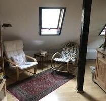 Dachgeschosswohnung 3-Zimmer mit Balkon - Bremerhaven Lehe