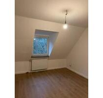 3-Zimmer Wohnung, renoviert mit Küche, ca. 65qm - Hagen Hohenlimburg