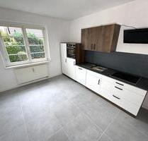 Frisch Renovierte 2 Zimmer Wohnung in Dresden mit BALKON + EBK