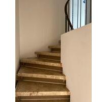 3-Zimmer Wohnung zu vermieten. - 1.500,00 EUR Kaltmiete, ca.  100,00 m² in Offenbach am Main (PLZ: 63071) Bieberer Berg