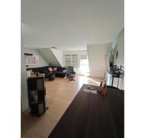 Helle, voll möbelierte 2 Zimmer Wohnung - Sonneberg