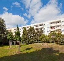 4. Zimmer zum Einzug bereit! - 570,00 EUR Kaltmiete, ca.  67,39 m² in Potsdam (PLZ: 14478) Industriegelände