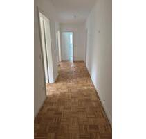 Erstbezug nach Sanierung: 3-Zimmer Wohnung mit Balkon Bad Homburg - Bad Homburg vor der Höhe Gonzenheim