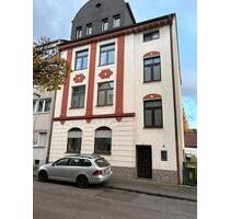 Ansprechende 2,5 Zimmer Dachgeschoss Wohnung i - Oberhausen Osterfeld