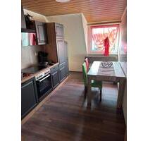1 WG Zimmer ab Sofort - 400,00 EUR Kaltmiete, ca.  16,00 m² in Stuttgart (PLZ: 70378) Mühlhausen