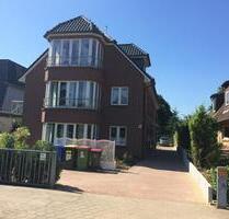 Schöne,gepflegte 3 Zimmer Wohnung im DHH-Erdgeschoß mit Terasse - Hamburg Wandsbek
