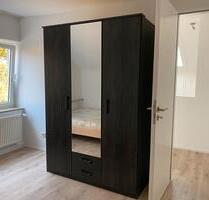 „1. Zimmer in gemütlicher Dachgeschoss-WG ab 1. November