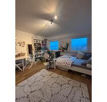 1-Zimmer-Apartment mit Blick über die Stadt - zentrale Lage! - Stuttgart Stuttgart-Mitte