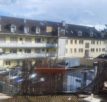 2 Zimmer Wohnung mit ca 40 m2 Terrasse 1.OG - Solingen