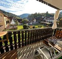 Gepflegte 4-Zimmer Wohnung mit Balkon in Forbach