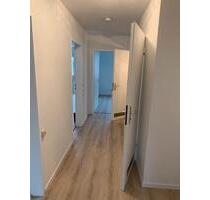 Vollständig renovierte 3 Zimmer Wohnung, mit Balkon und EBK - Heilbronn Böckingen