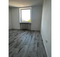 Schicke 3 Zimmer Wohnung - 800,00 EUR Kaltmiete, ca.  71,00 m² in Garbsen (PLZ: 30827) Berenbostel