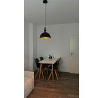 Schöne, helle 2-Zimmer Wohnung mit Balkon in ruhiger Lage - Bremen Gröpelingen