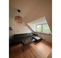 Schöne 45-46 qm Wohnung 2 Zimmer KDB am Niederfeldsee Uni Essen