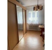 4 x Zimmer Wohnung, Küche, Bad, WC, Balkon, teilmöbliert - Wilhelmshaven