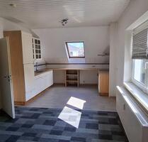2,5 Zimmer DG Wohnung - 420,00 EUR Kaltmiete, in Geestland (PLZ: 27624) Bad Bederkesa