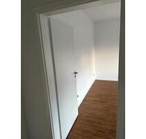 58qm Wohnung 2 Zimmer mit Balkon ab sofort WG geeignet - Köln Kalk