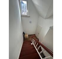 Drei Zimmer Dachgeschosswohnung - Zella-Mehlis