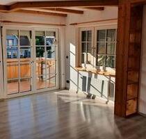4 Zimmer Wohnung mit Balkon, Küche und Abstellraum - Rattelsdorf